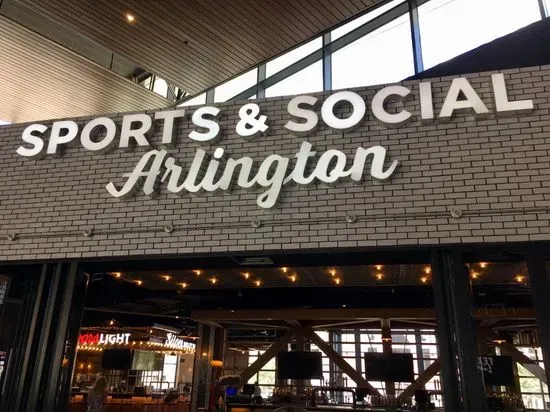 Sports & Social Arlington