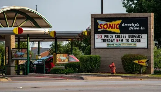 Sonic Drive-In