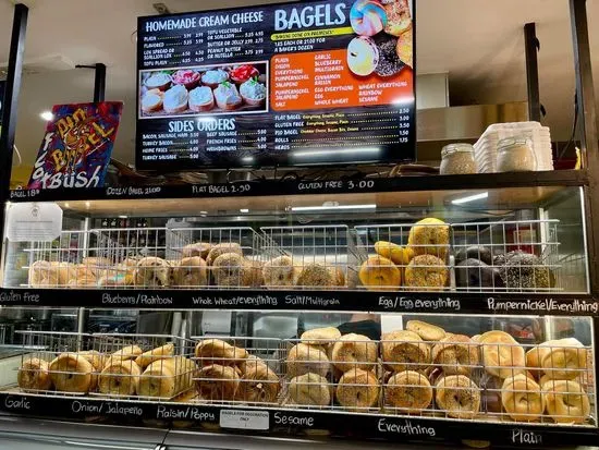 Pio Bagel Flatbush