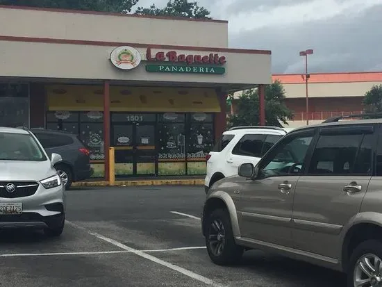 La Baguette Panadería in Langley Park