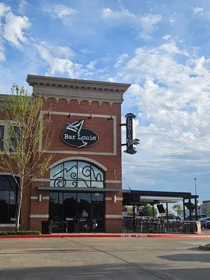 Bar Louie - Arlington Highlands