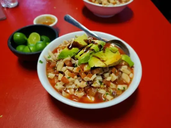 San Carlos Mariscos y Cahuamanta