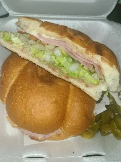 Danny's Tortas Y Tacos