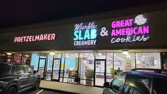 Marble Slab Creamery Great American Cookies & Pretzel maker