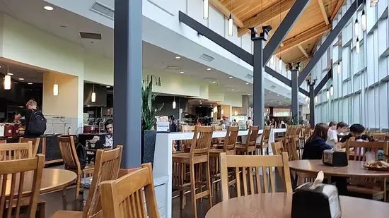 Bolton Dining Commons