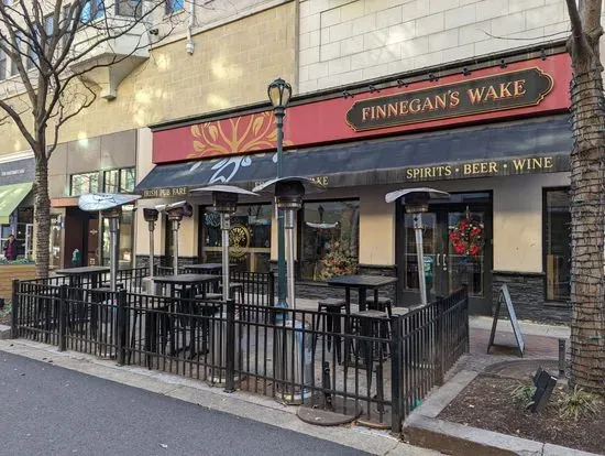 Finnegan’s Wake Irish Pub