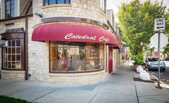 La Catedral Cafe - Little Village