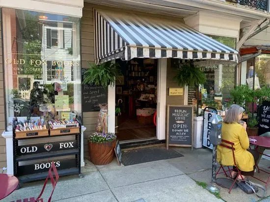 Old Fox Books & Coffeehouse