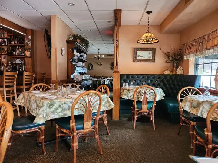 Pumpernickel's Northport, NY Checkle