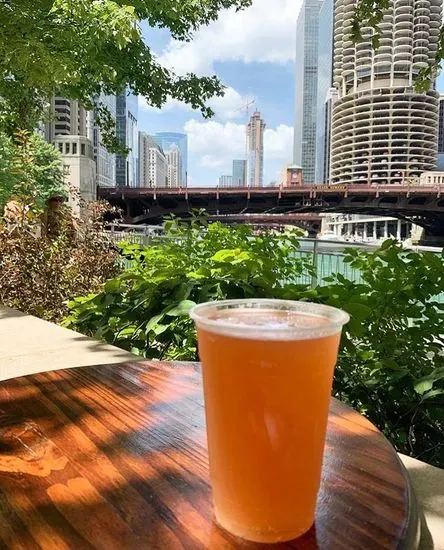 Chicago Brewhouse Riverwalk