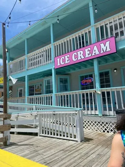 Hershey's Ice Cream on the Beach