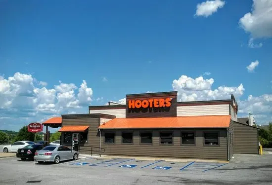 Hooters