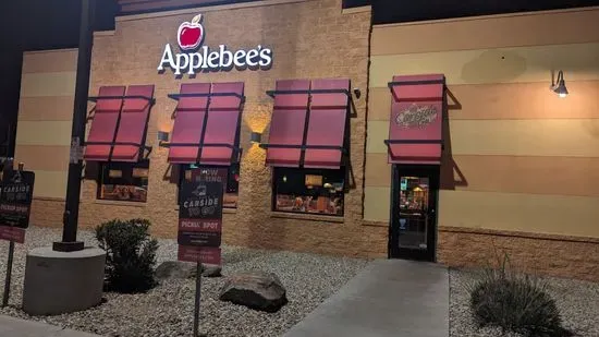 Applebee's Grill + Bar