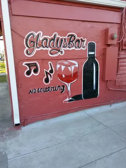 Glady's Bar