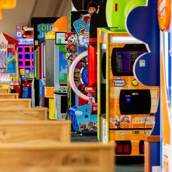 Chuck E. Cheese Peoria, IL Checkle