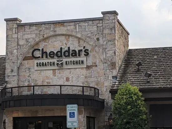 Cheddar's Scratch Kitchen