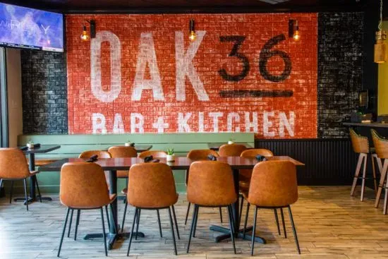 OAK 36 Bar + Kitchen