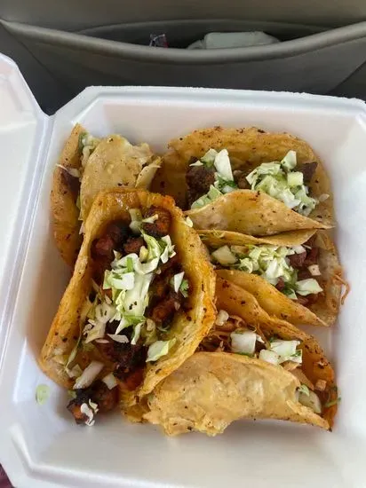 Taqueria Macho Taco