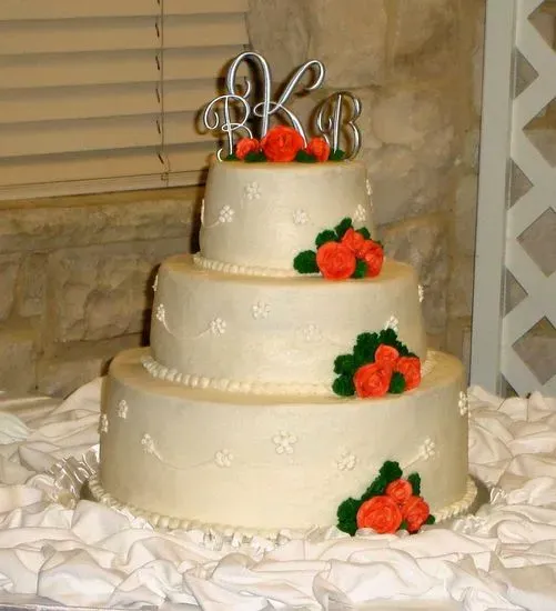 Delicious Designs Cakes & More