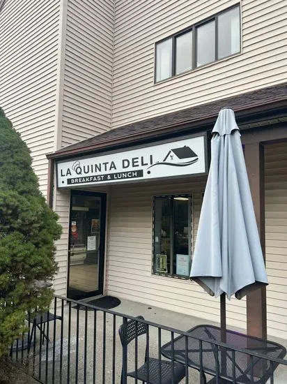 LA QUINTA DELI