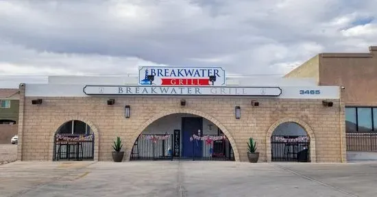 Breakwater Grill