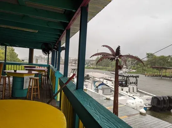 Sun Buns Bar and Grill