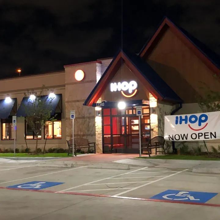 IHOP | Houston, TX | Checkle