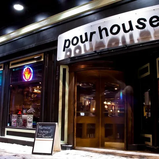 Pourhouse Bar & Grill