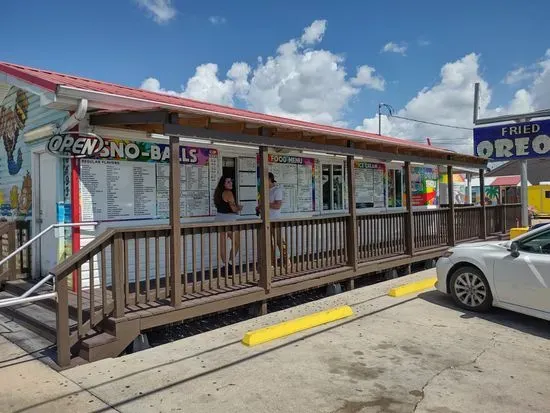 Brooke's Sno-World - West Main