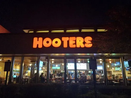 Hooters