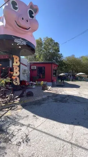 Augie's Barbed Wire Smokehouse & Shaved Ice