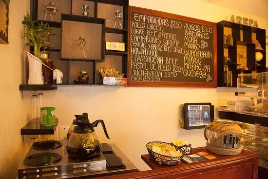 Tertulias Cafe