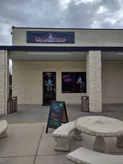 Galaxy Pizza & Arcade