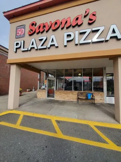 Savona's Plaza Pizza