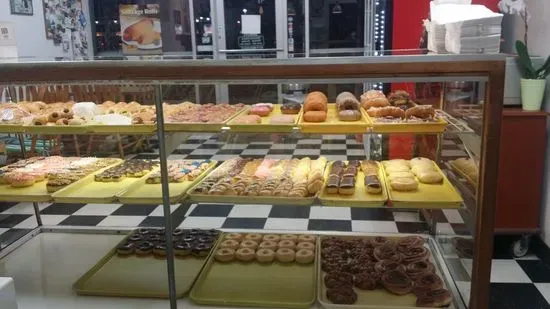 Eastchase Donuts