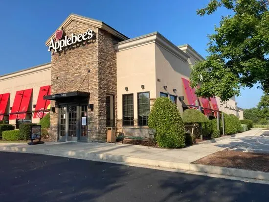 Applebee's Grill + Bar