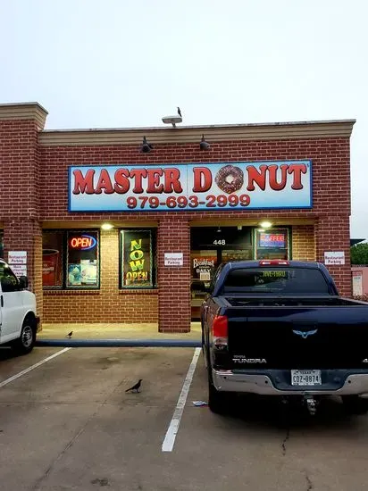 Master Donut of College Station