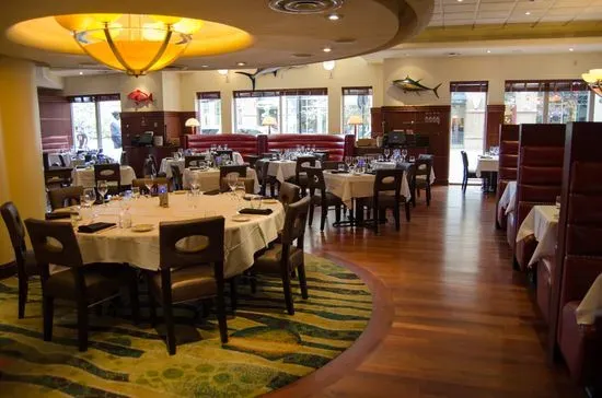 The Oceanaire Seafood Room