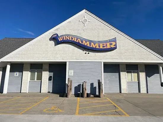 The Windjammer Lounge