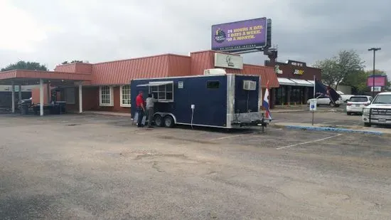 Whistlin' Dixie BBQ Trailer