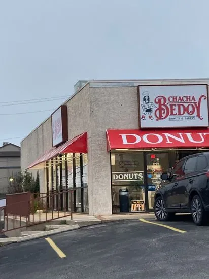 Chacha Bedoy Donuts and Bakery