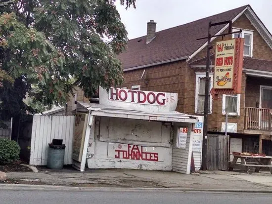 Fat Johnnie's Famous Red Hots