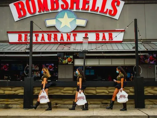 Bombshells Restaurant & Bar