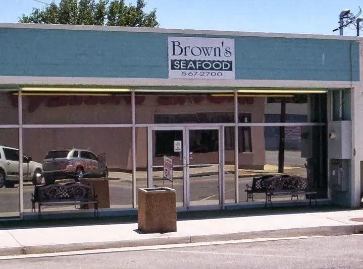 Brown's Seafood | Ashburn, GA | Checkle