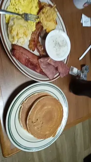 Smoky’s Pancake Cabin