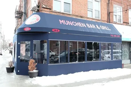 Munchen Bar & Grill