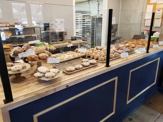 tM breads and pastries