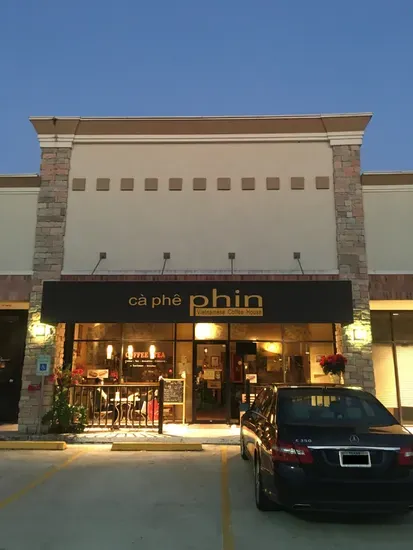 Ca phe Phin - Vietnamese coffee & tea, bubble tea house, bakery.