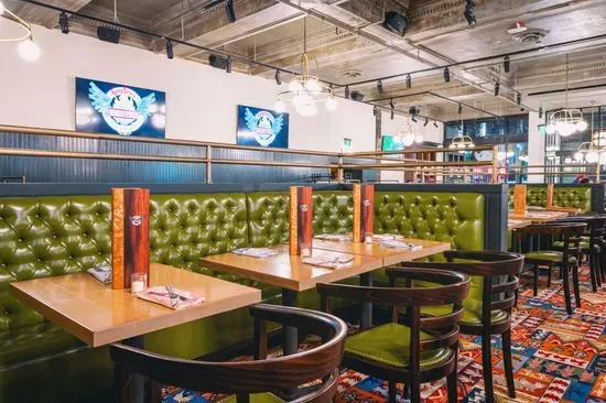 Guy Fieri's Boston Kitchen + Bar