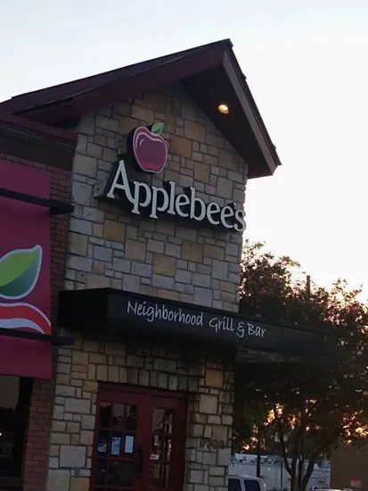 Applebee's Grill + Bar